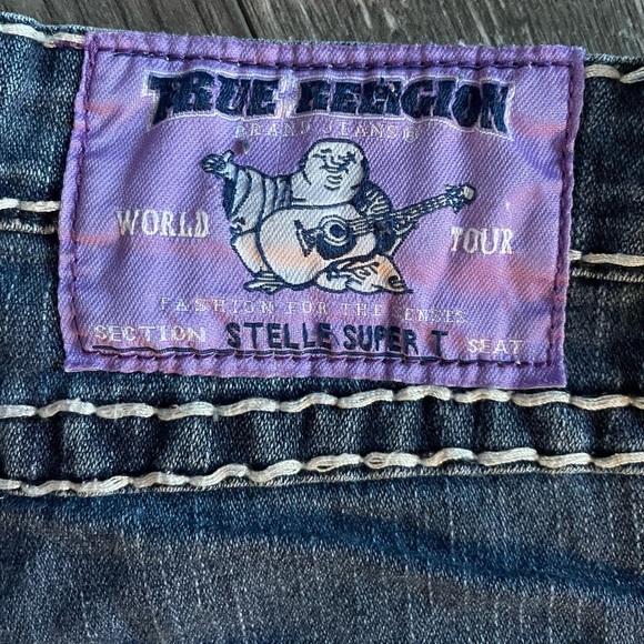 True Religion capris size 29 - Picture 4 of 4